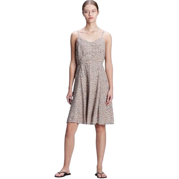 GAP Fit & Flare Dress Hearts Smocked Cottage Lined - Picture 14 of 15